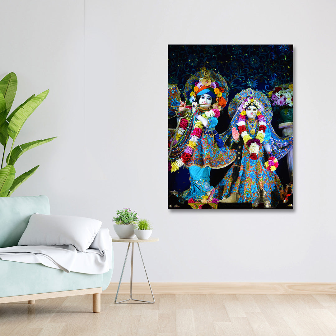 Radha Krishna Idol Style Canvas Painting Frame Wall Decor for Living Room Spiritual Temple Artwork