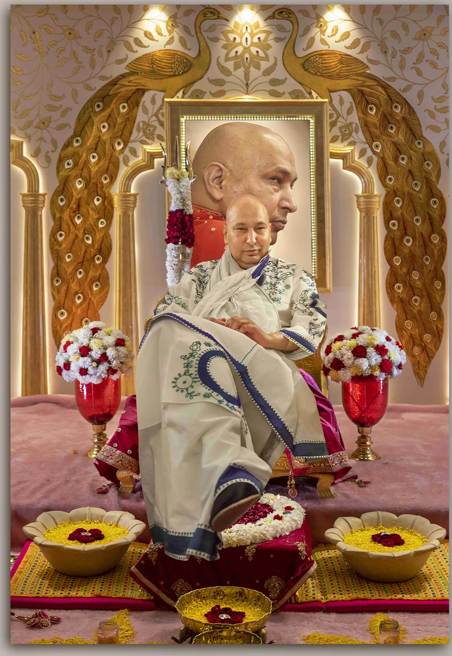 Guruij Guruji Swaroop Photo Frame - Bring The Divine Guruji Frame To Your Hom