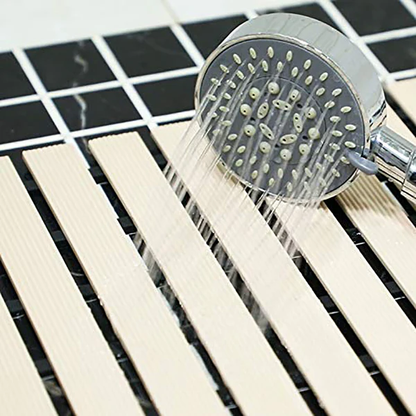 Slip-Resistant PVC Shower Mat – Silicone Grip for Stability