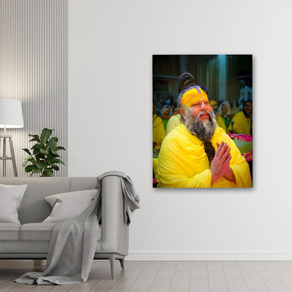Premanand Maharaj Blessing Canvas Painting – Devotional Portrait Wall Art Canvas Painting Frame for Living Room