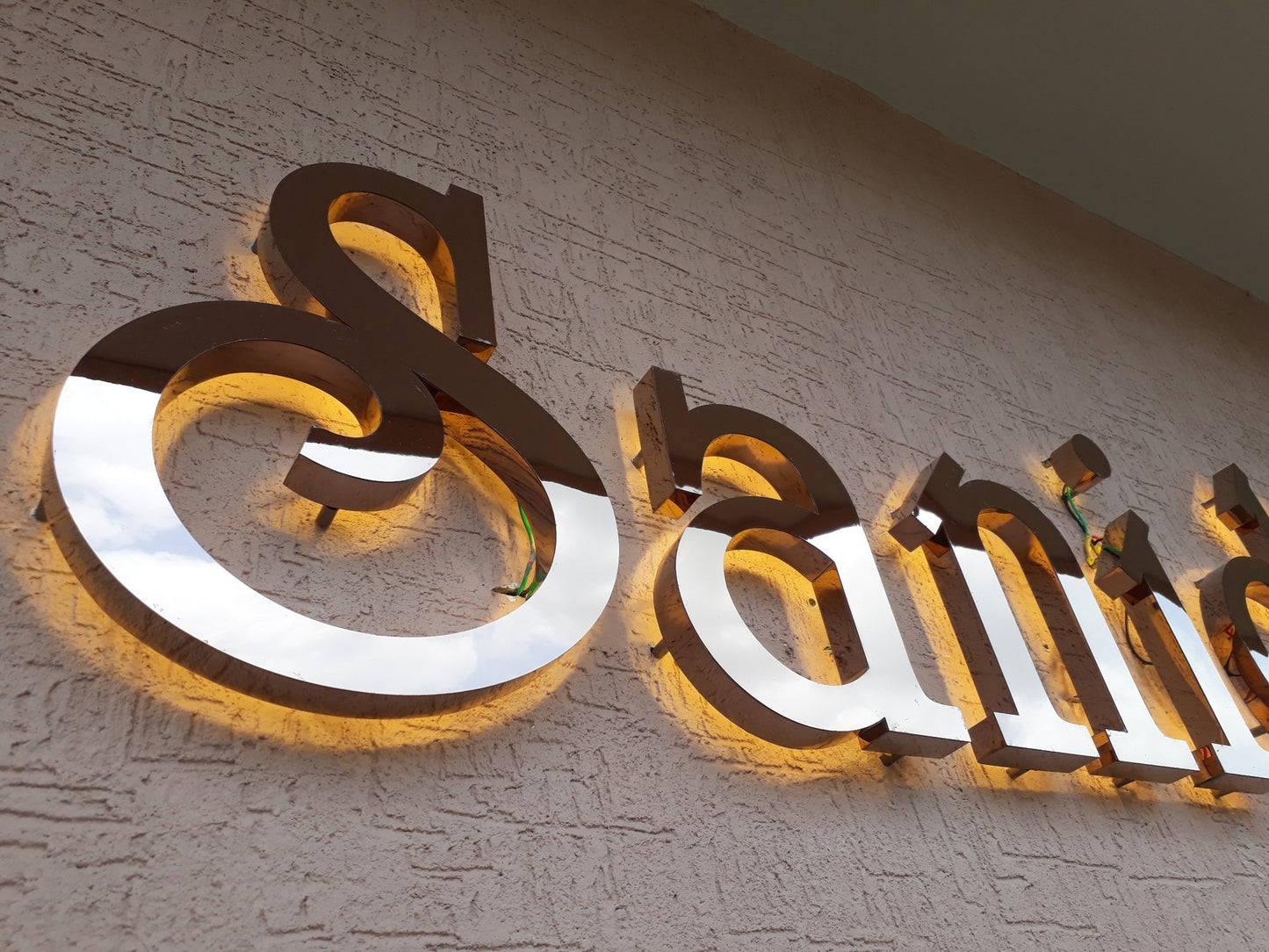 Rose Gold Stainless Steel 3D Letter Sign Brushed Metal Logo Signage for Office Reception and Premium Branding