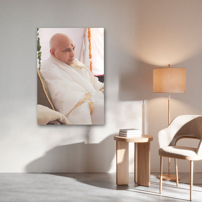 Guruji Swaroop Canvas Painting | Minimal Elegant Religious Wall Art Canvas Painting Frame for Living Room