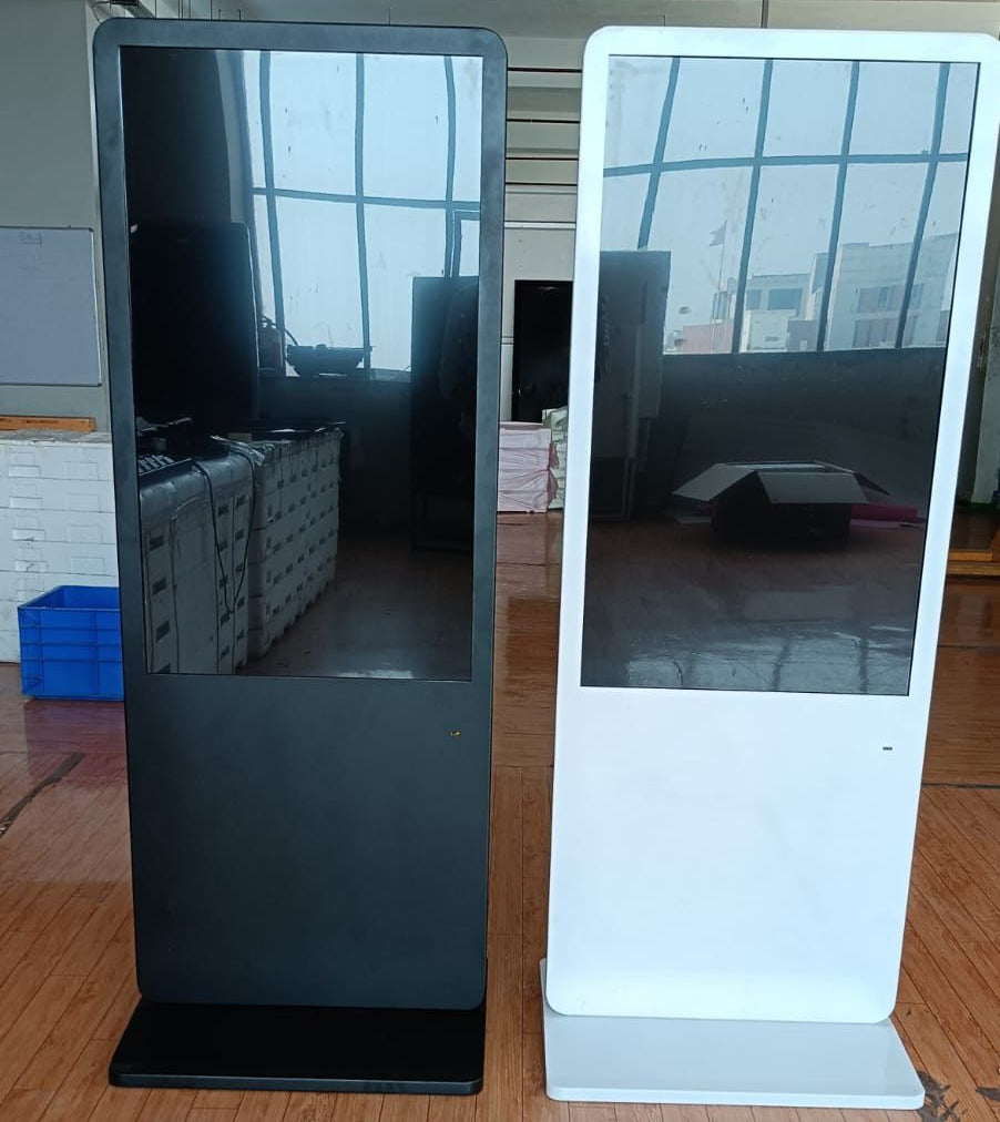 Commercial Digital Advertising Display Screen | LED Digital Signage Standee Display