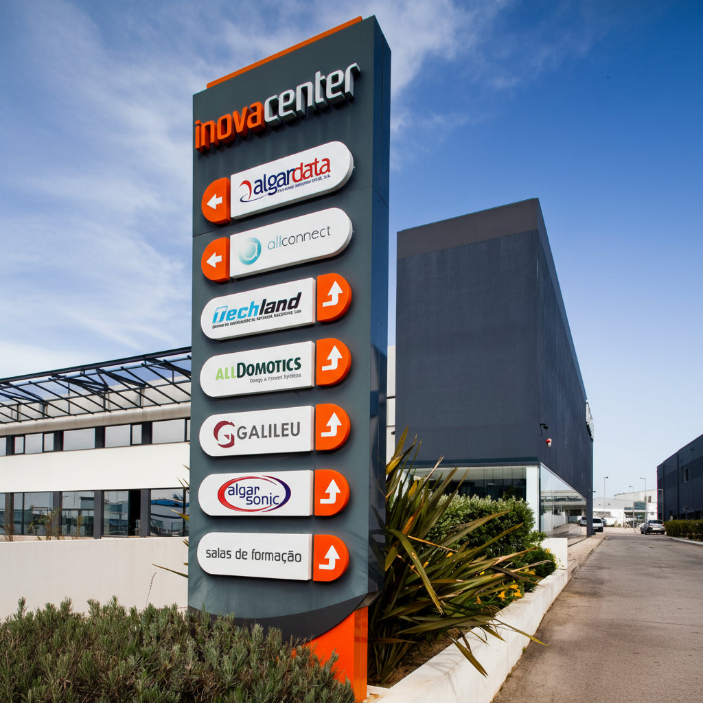 Outdoor Directory Totem Sign Board for Corporate Parks, Office Complex & Business Wayfinding Signage